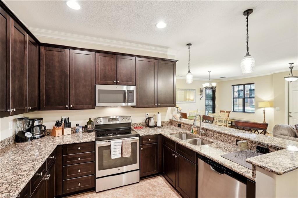 9064 Capistrano St N, Unit 5004, Naples, FL 34113 Photo