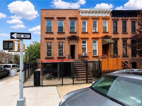 104 Albany Avenue , Brooklyn, NY 11213