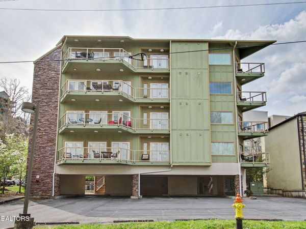 513 McCarter Rd , Unit 4 m, Gatlinburg, TN 37738