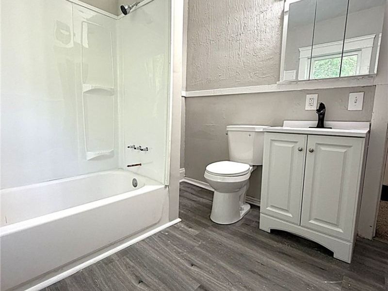 9609 Yale Avenue , Cleveland, OH 44108 Photo 21