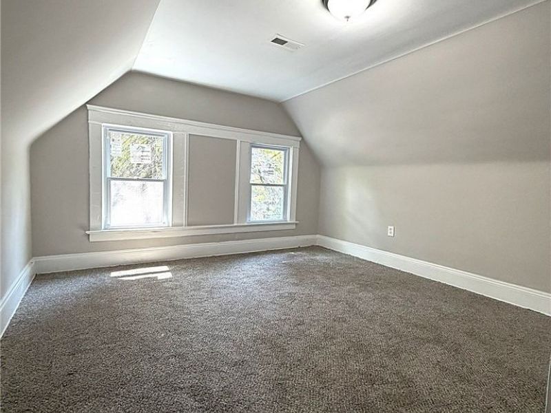 9609 Yale Avenue , Cleveland, OH 44108 Photo 26