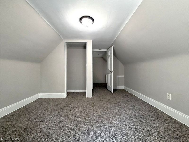 9609 Yale Avenue , Cleveland, OH 44108 Photo 27
