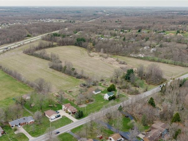S Canfield Niles Road , Canfield, OH 44406