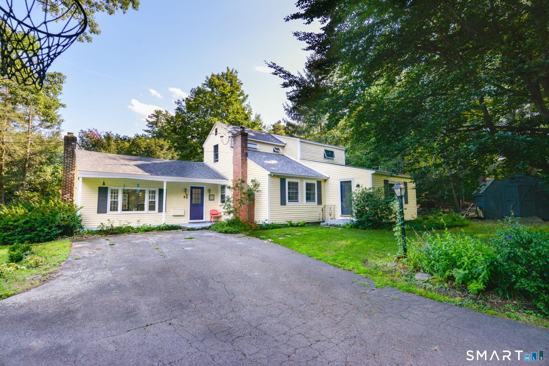 23 Chriswell, Simsbury, CT 06070 Main Photo