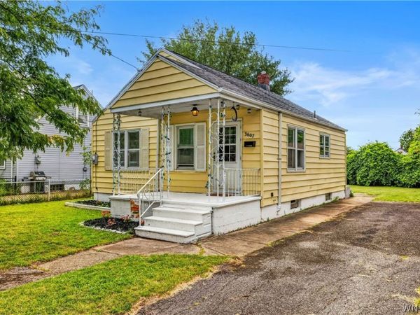 3607 Ferry Avenue , Niagara Falls, NY 14301