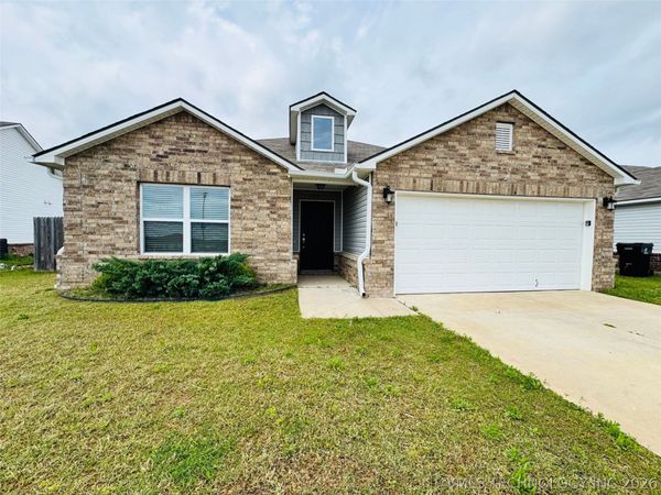 1814 S 14th Street , Broken Arrow, OK 74012
