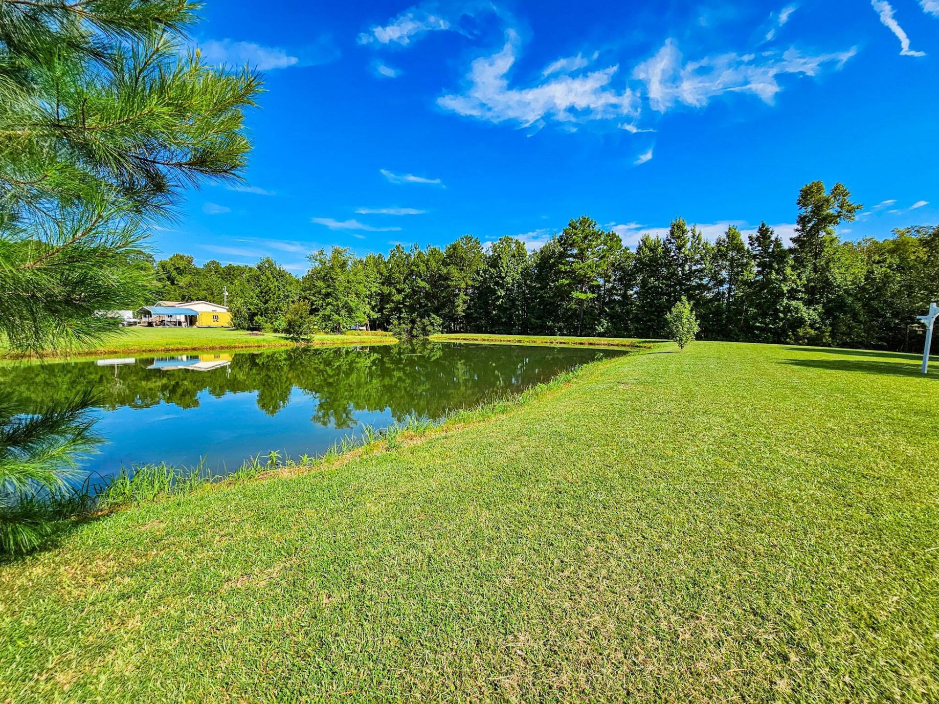 80 Indian Oaks Photo 16