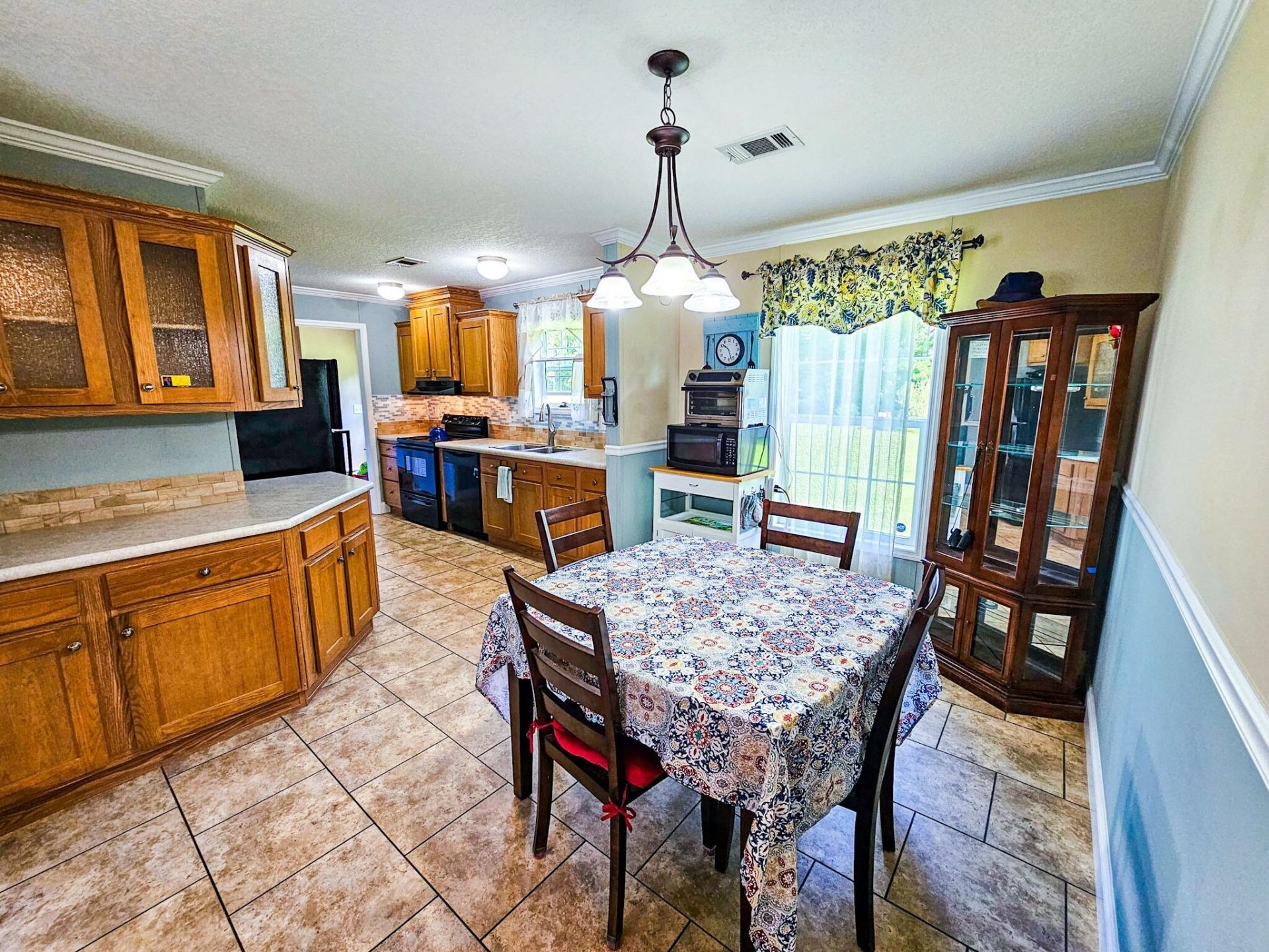 80 Indian Oaks Photo 22