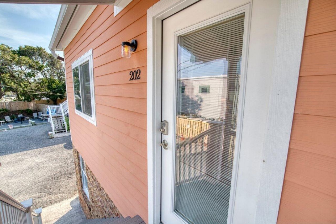 1100 Pavilion Drive Photo 23