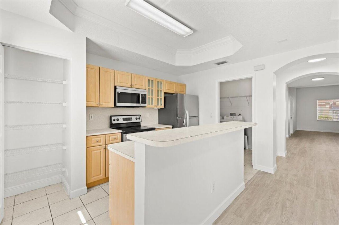 4962 Leeward Lane, Unit 3807, Fort Lauderdale, FL 33312 Photo