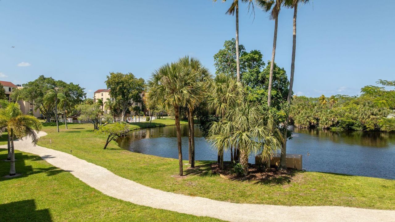 2455 Lindell Boulevard, Unit 3210, Delray Beach, FL 33444 Photo