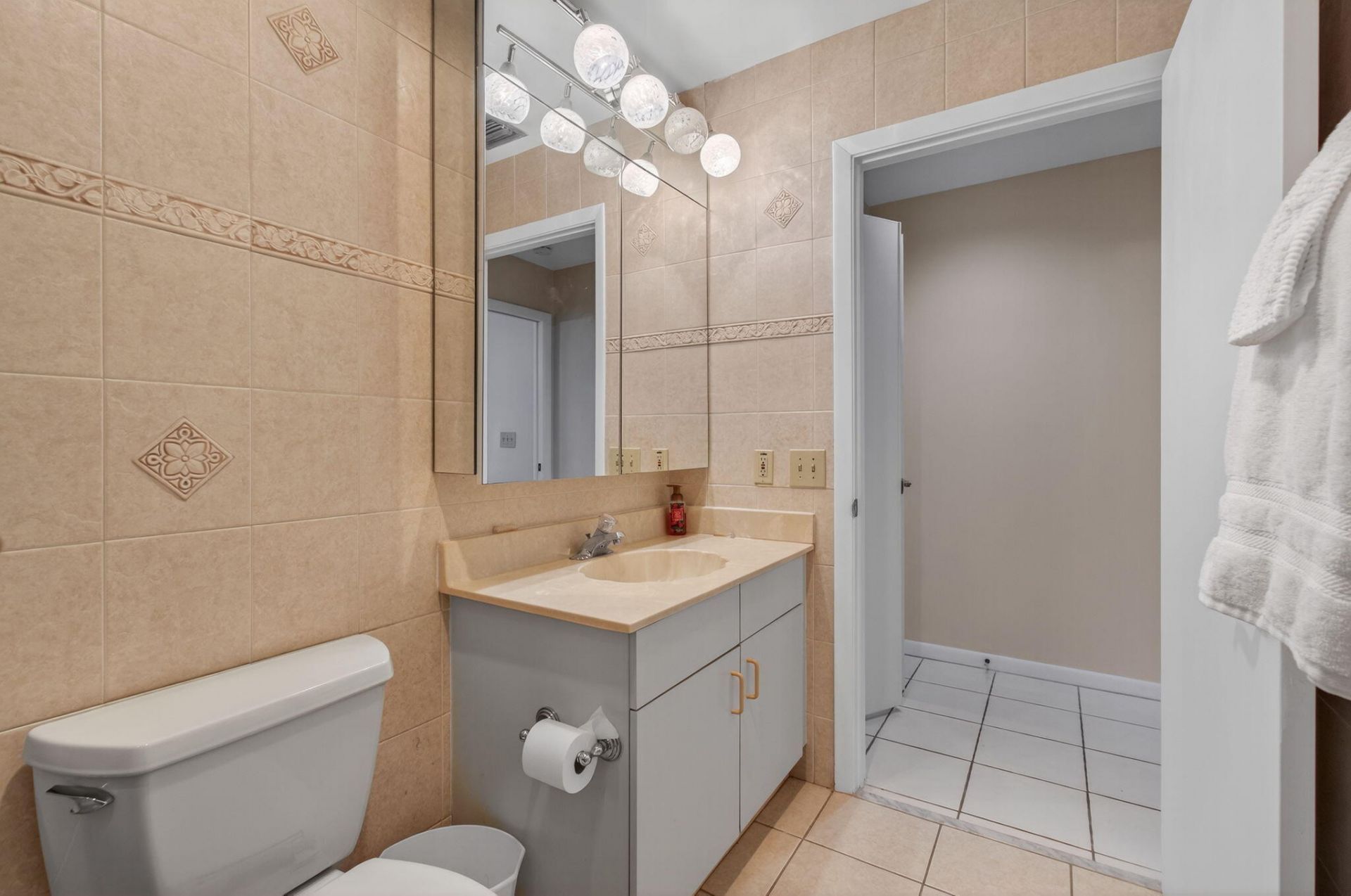 2925 Riviera Drive, Delray Beach, FL 33445 Photo