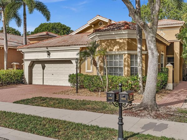 5828 NW 121st Avenue, Coral Springs, FL 33076