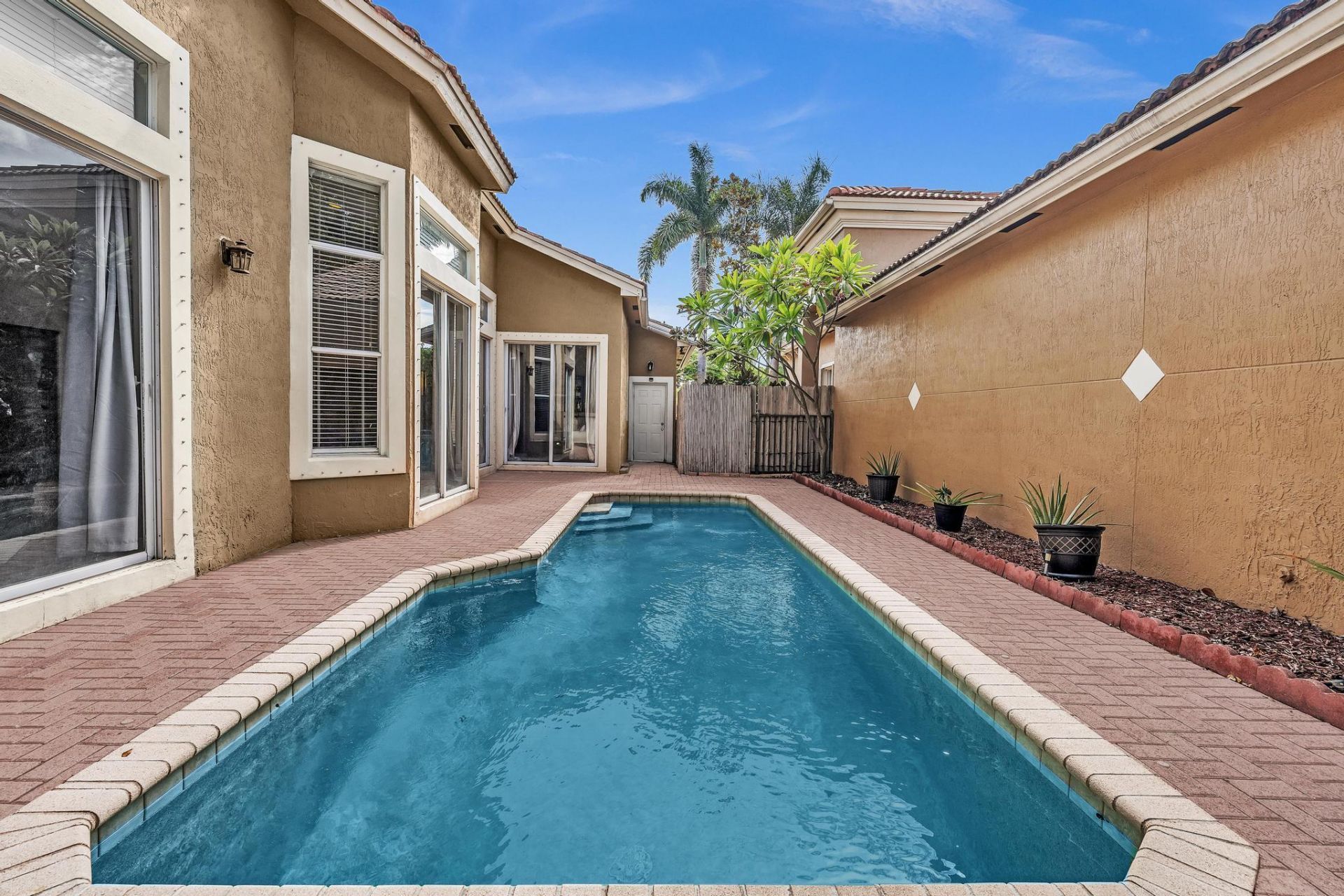 5828 NW 121st Avenue, Coral Springs, FL 33076 Photo