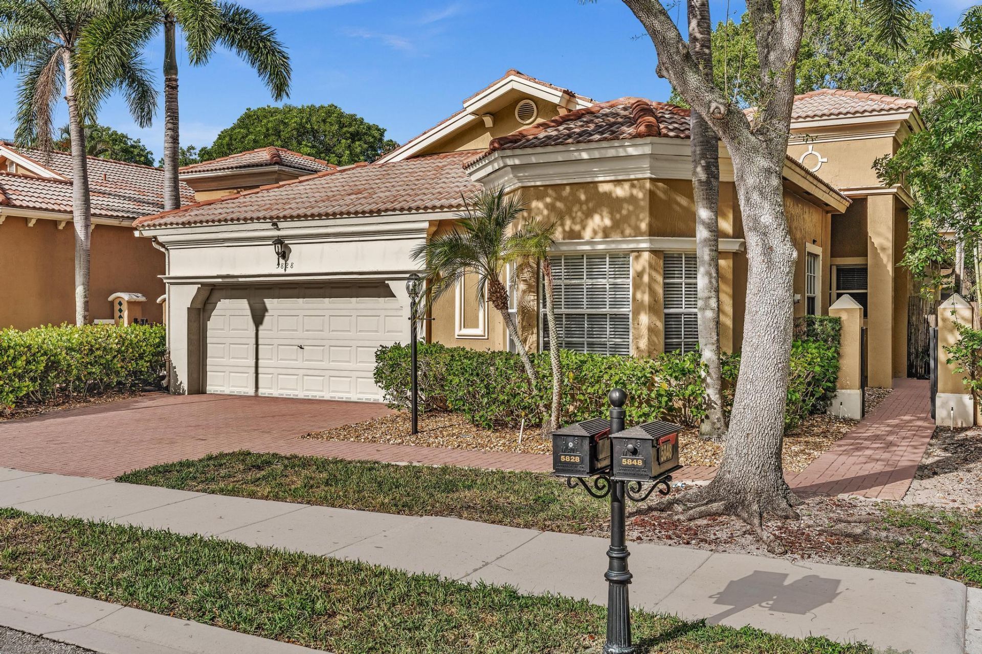 5828 NW 121st Avenue, Coral Springs, FL 33076 Photo