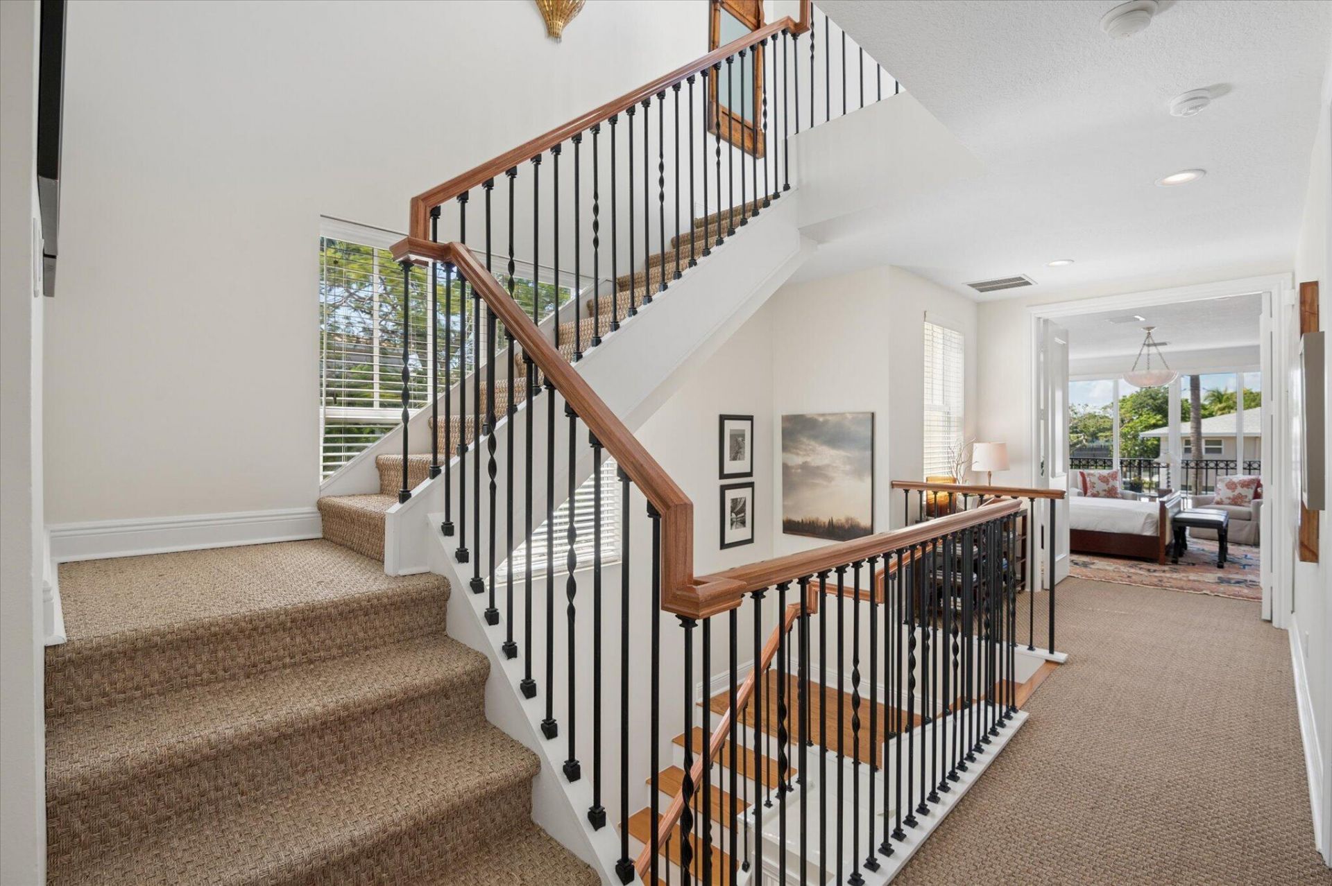 608 NE 11th Avenue, Fort Lauderdale, FL 33304 Photo