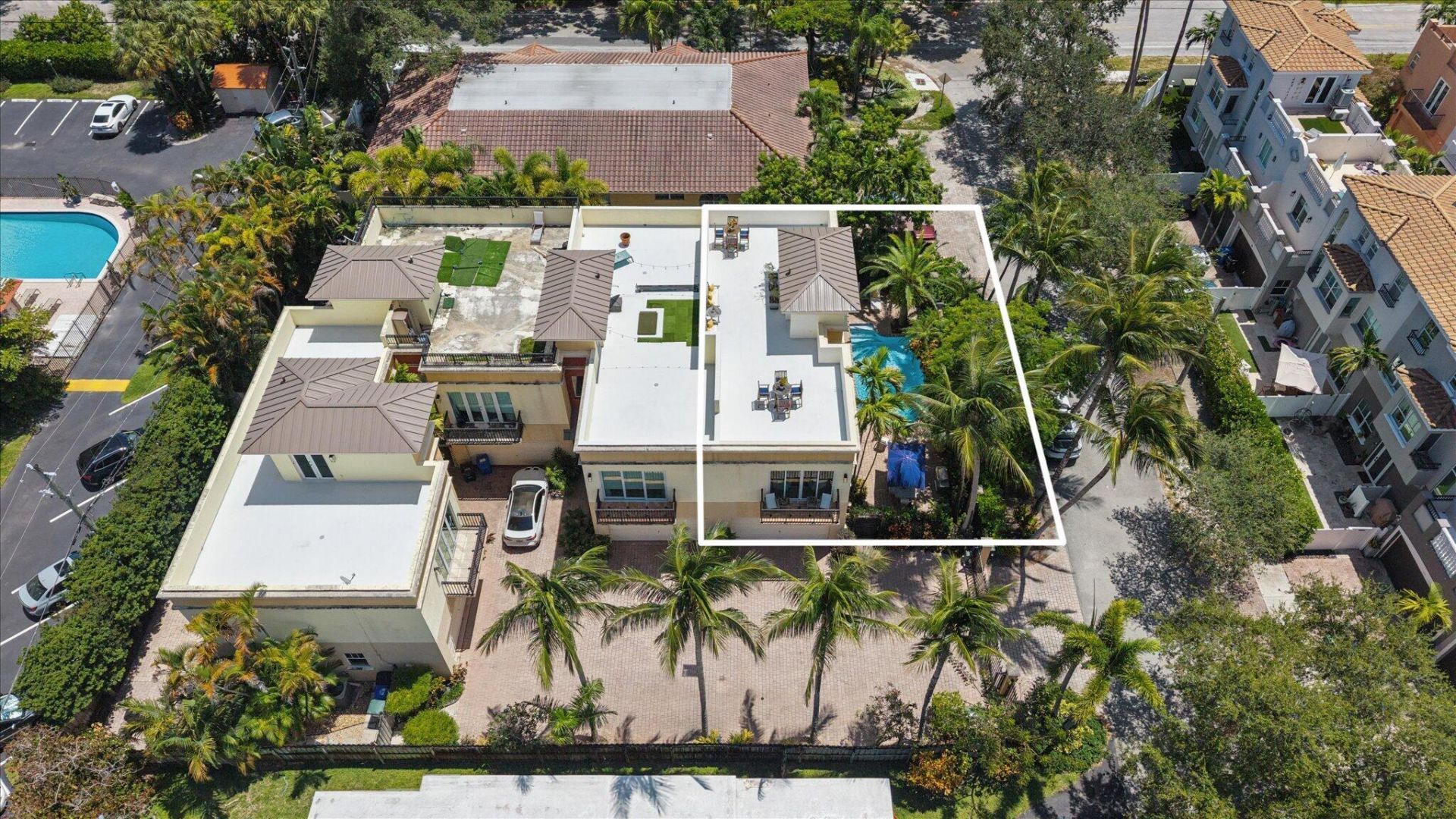 608 NE 11th Avenue, Fort Lauderdale, FL 33304 Photo