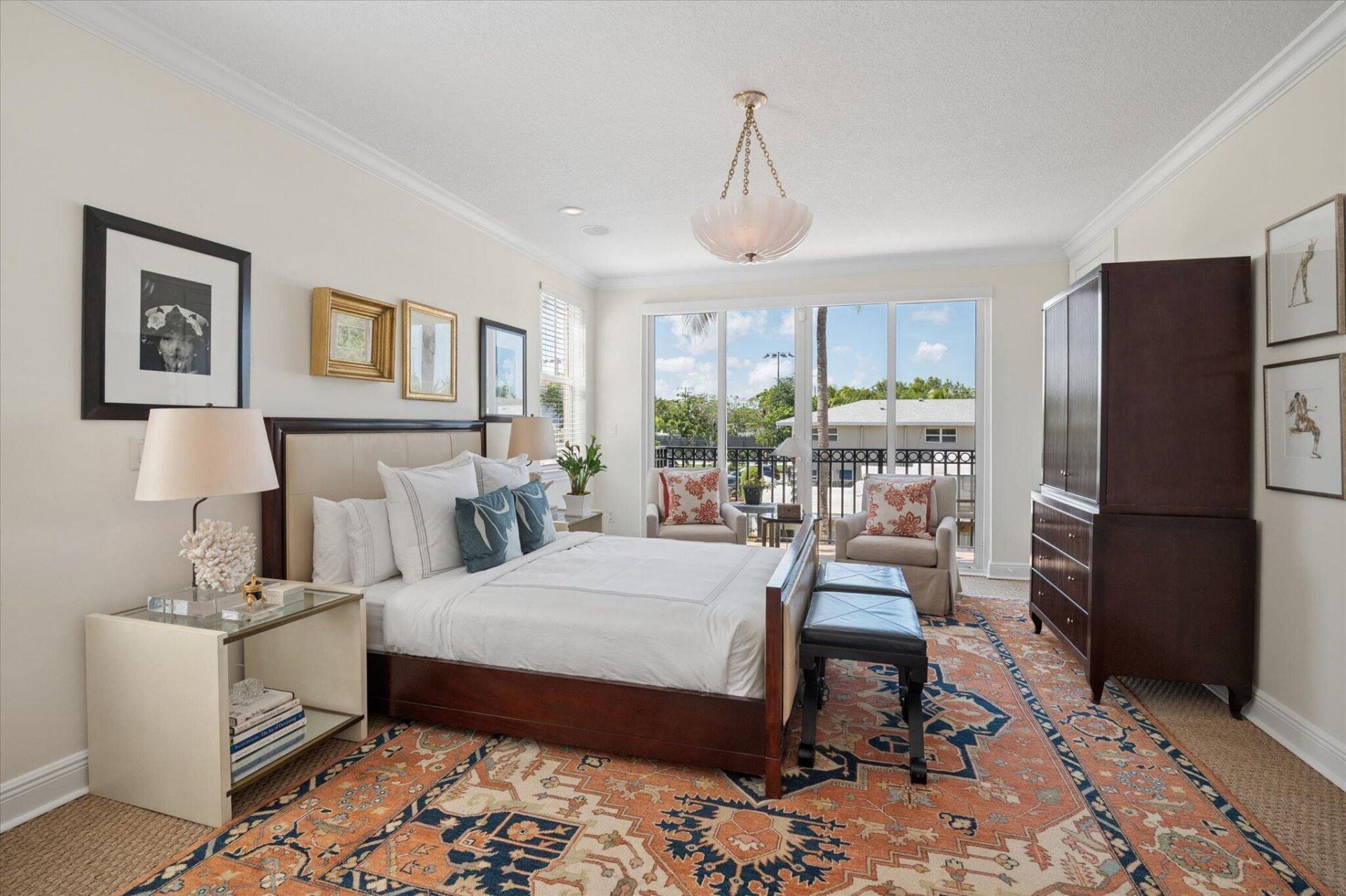608 NE 11th Avenue, Fort Lauderdale, FL 33304 Photo