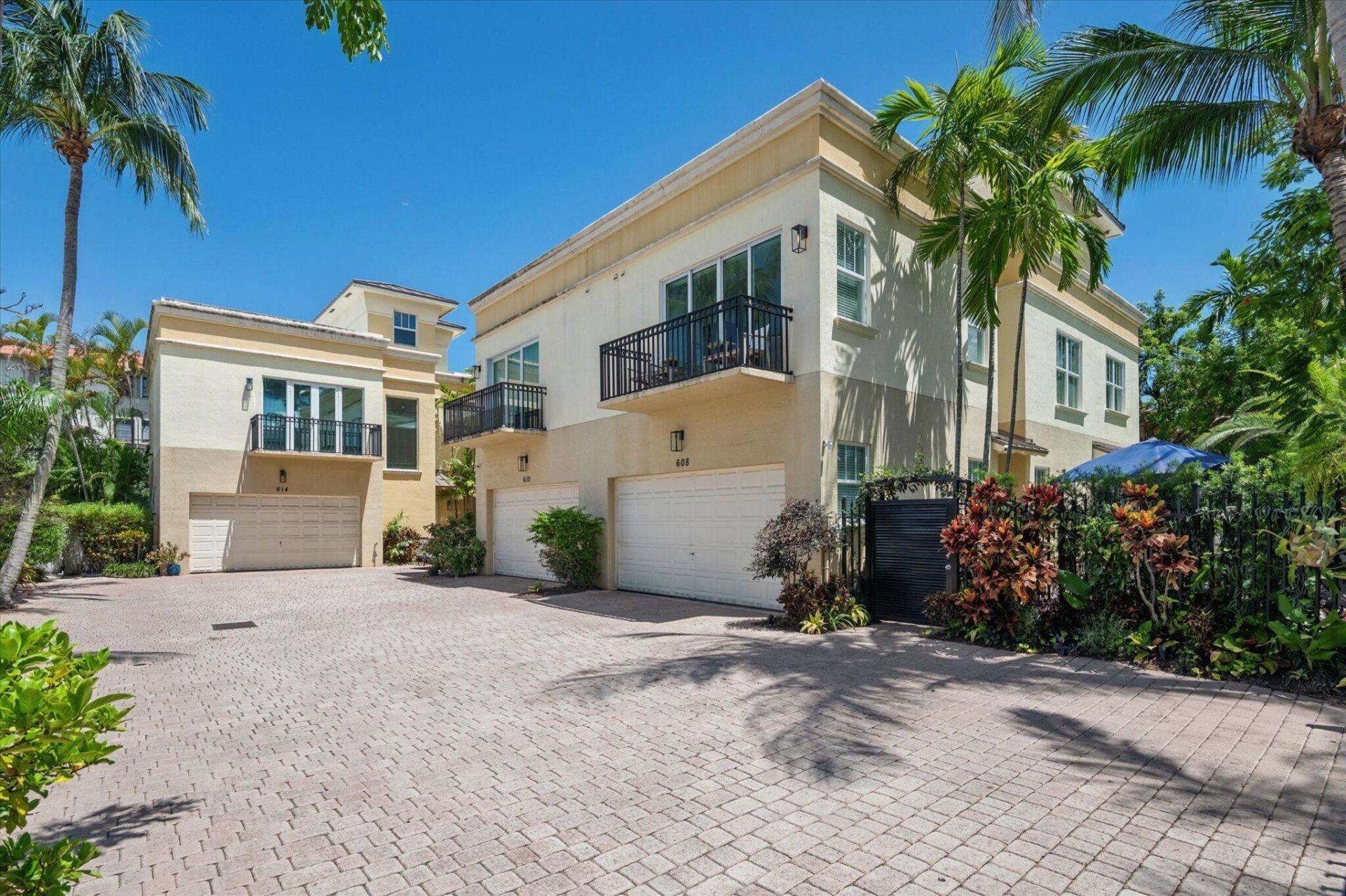 608 NE 11th Avenue, Fort Lauderdale, FL 33304 Photo