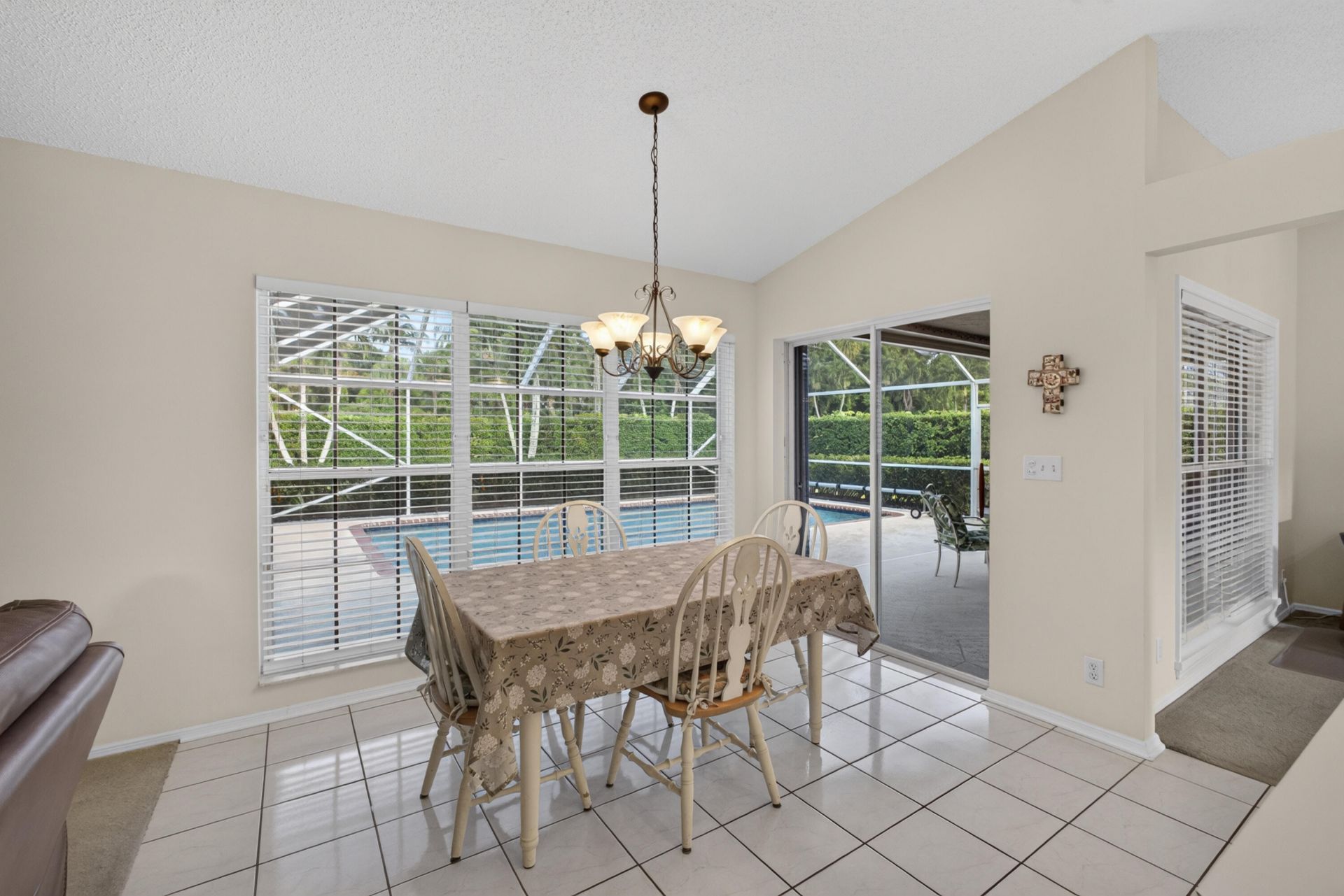 1011 Woodfield Circle, Palm Beach Gardens, FL 33418 Photo
