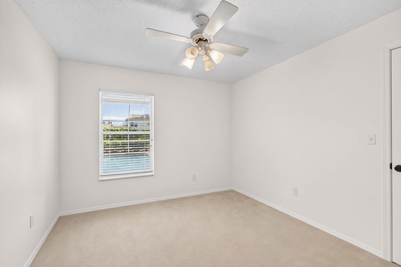 1011 Woodfield Circle, Palm Beach Gardens, FL 33418 Photo