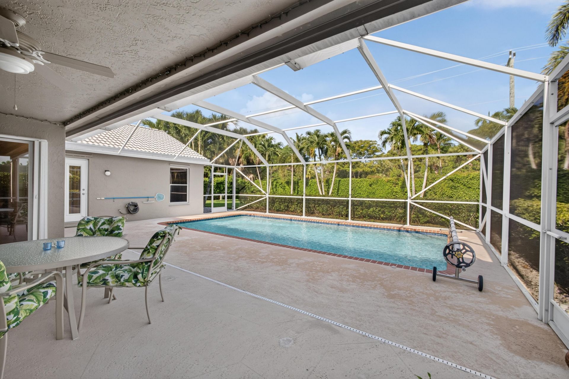 1011 Woodfield Circle, Palm Beach Gardens, FL 33418 Photo