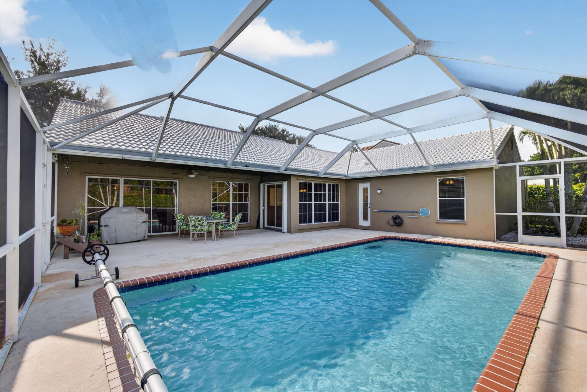 1011 Woodfield Circle, Palm Beach Gardens, FL 33418 Photo