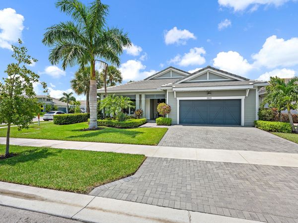 9935 Timber Creek Way, Palm Beach Gardens, FL 33412