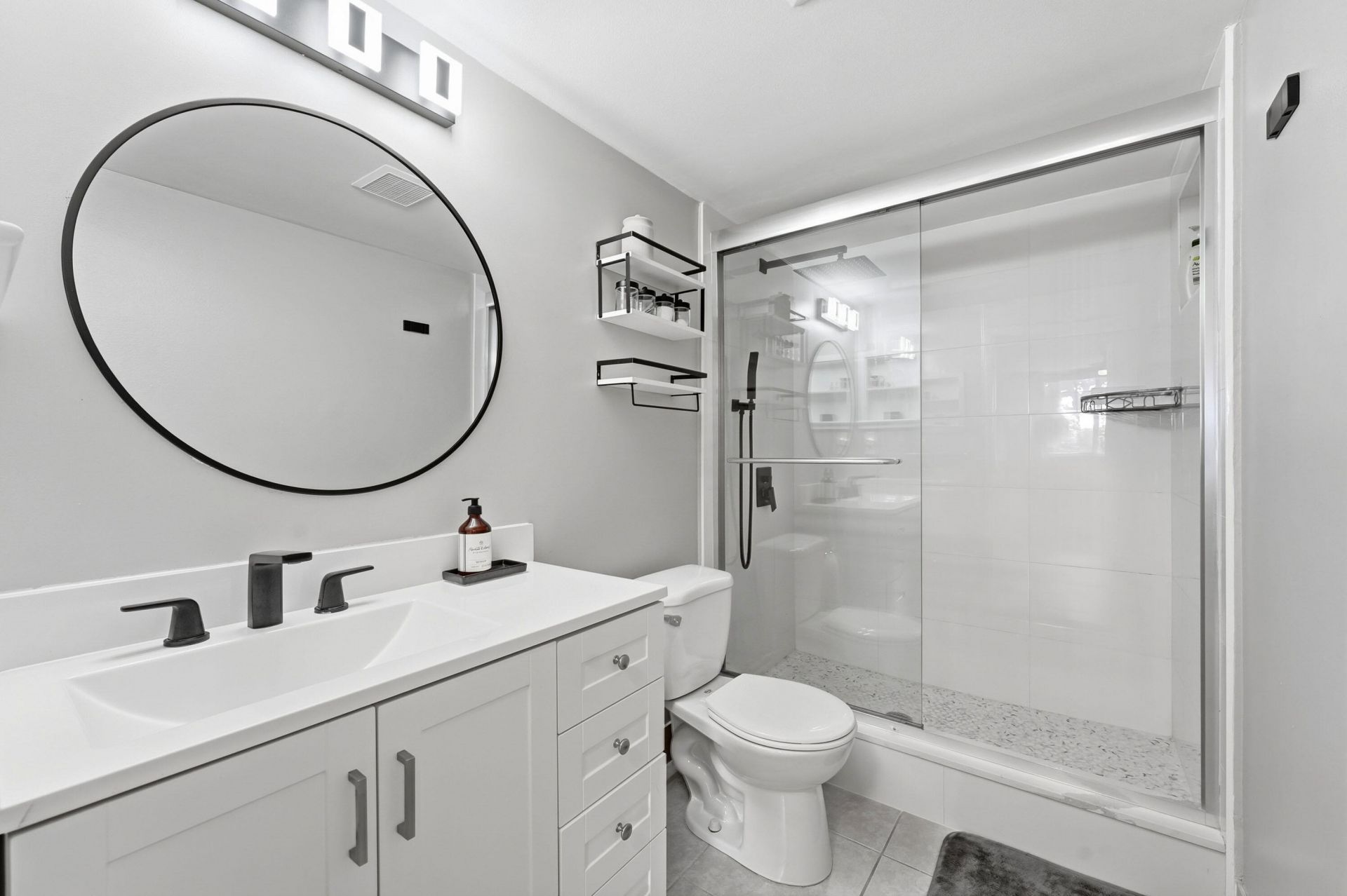 1707 Village Boulevard, Unit 108, West Palm Beach, FL 33409 Photo
