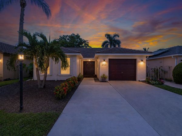 8409 Bonita Isle Drive, Lake Worth, FL 33467
