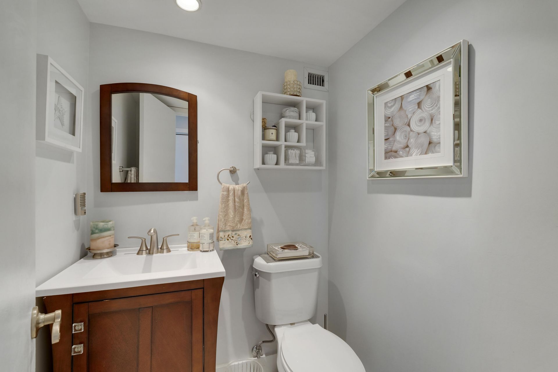 3450 S Ocean Boulevard, Unit 424, Palm Beach, FL 33480 Photo