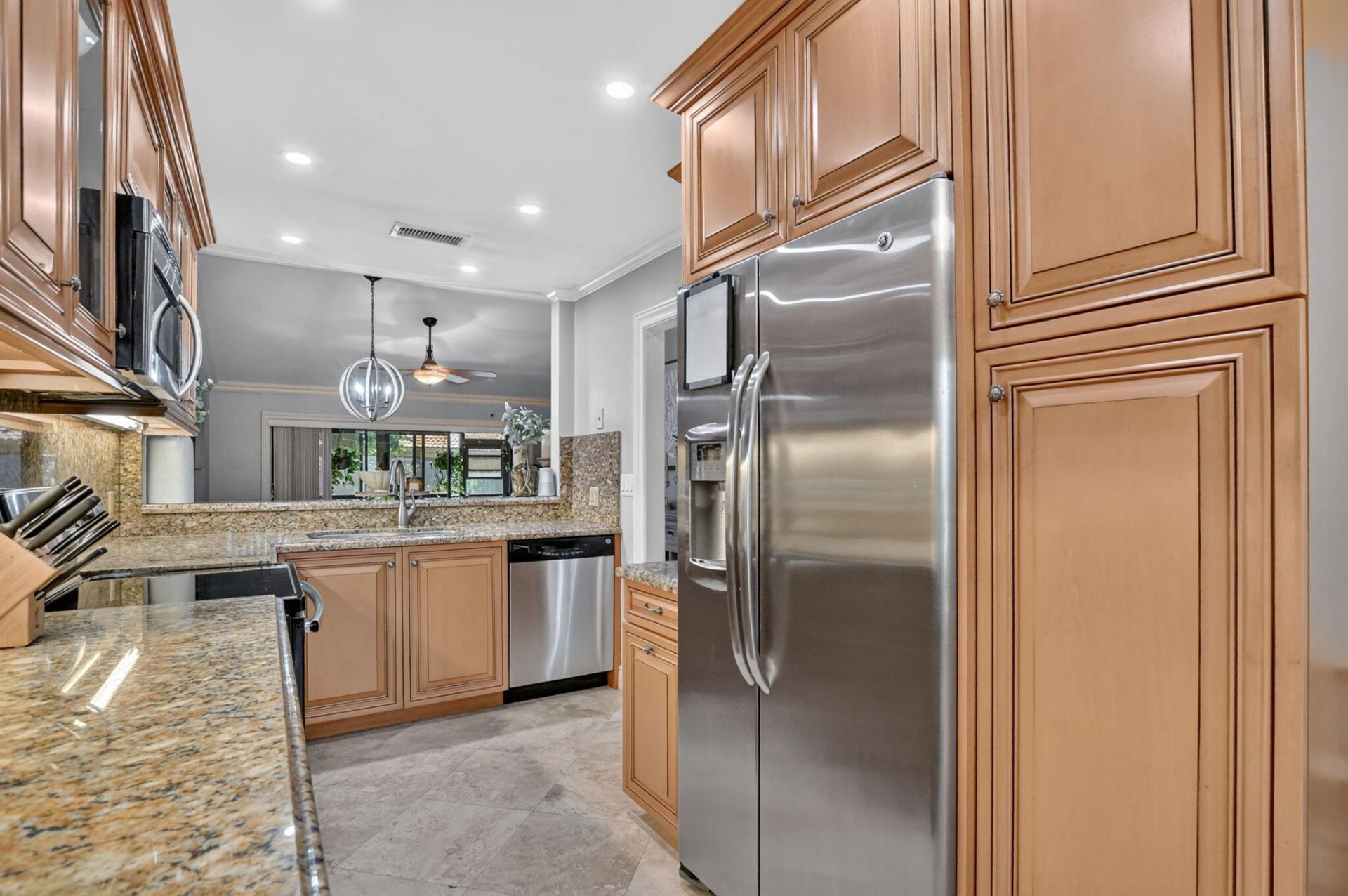 21616 Guadalajara Avenue, Boca Raton, FL 33433 Photo