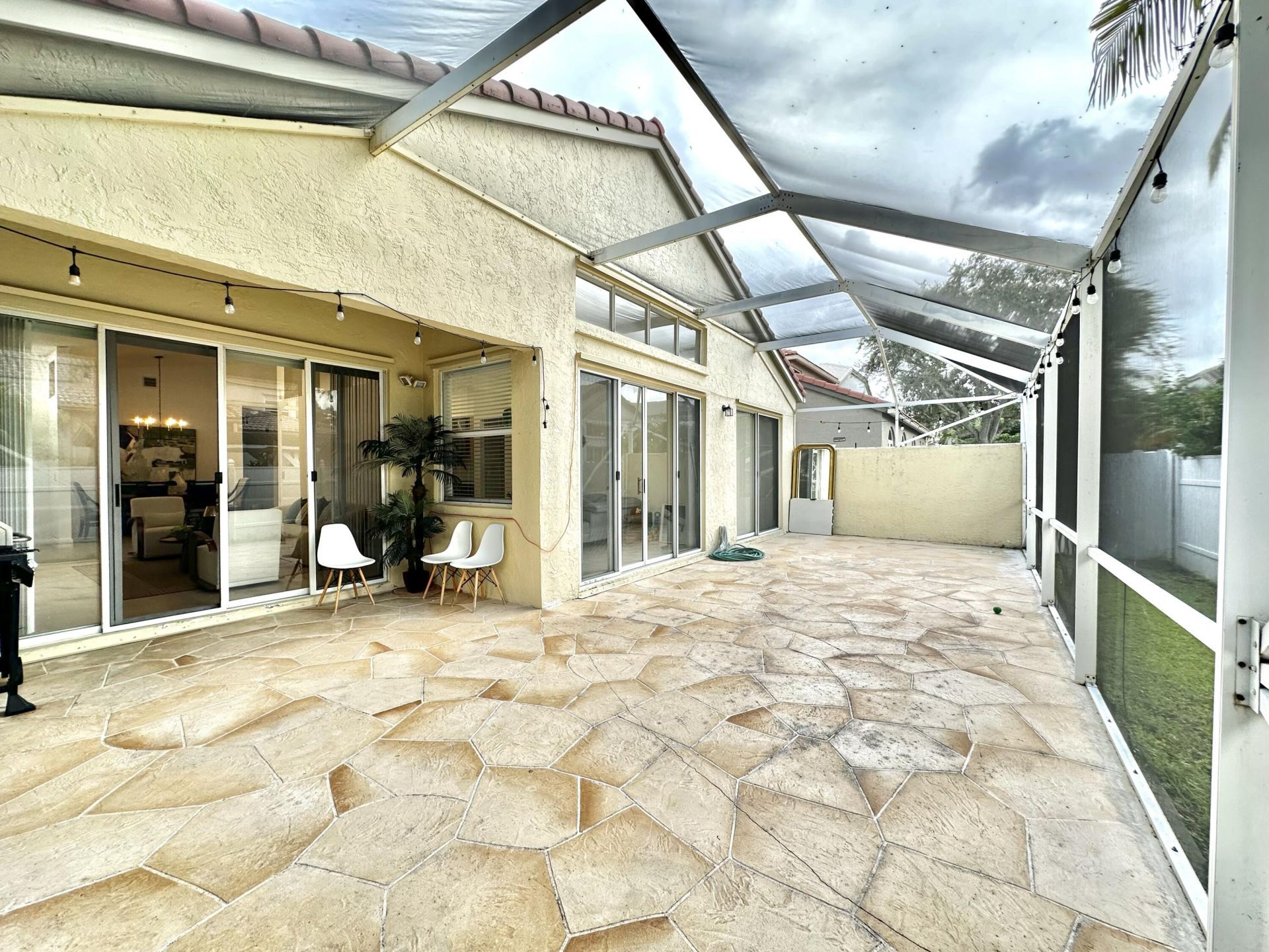 15850 NW 11th Street, Pembroke Pines, FL 33028 Photo