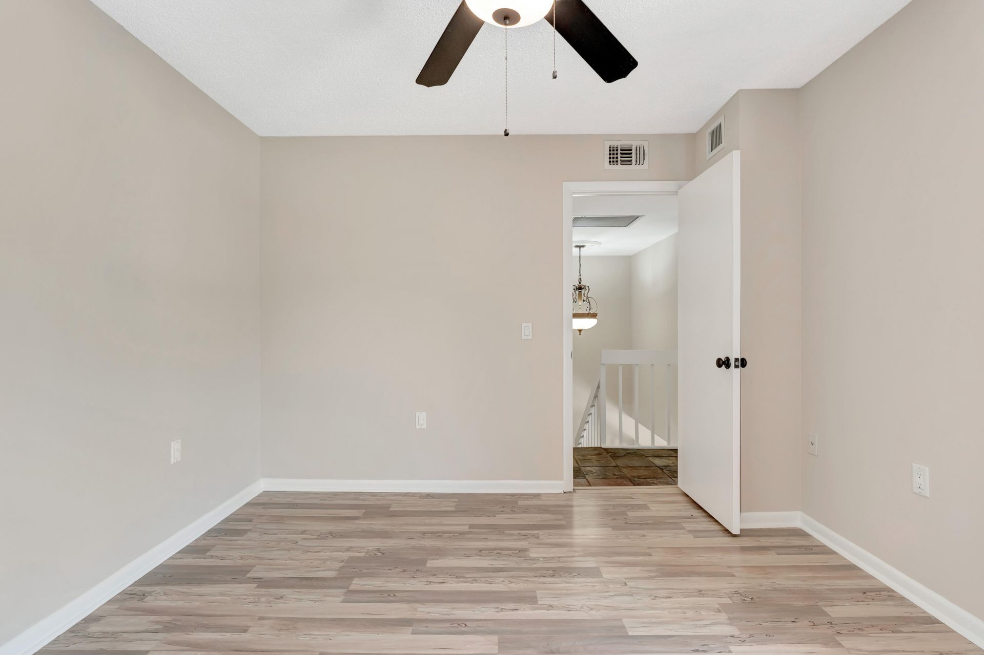 207 2nd Terrace, Palm Beach Gardens, FL 33418 Photo