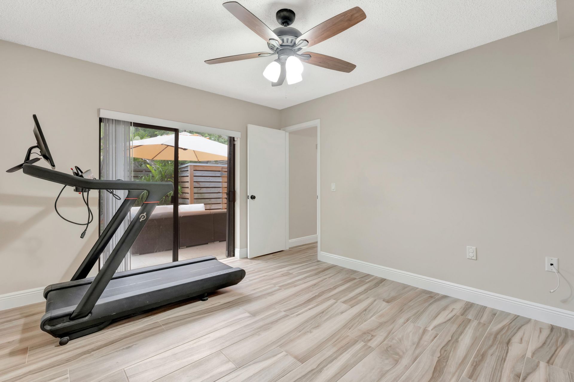 207 2nd Terrace, Palm Beach Gardens, FL 33418 Photo