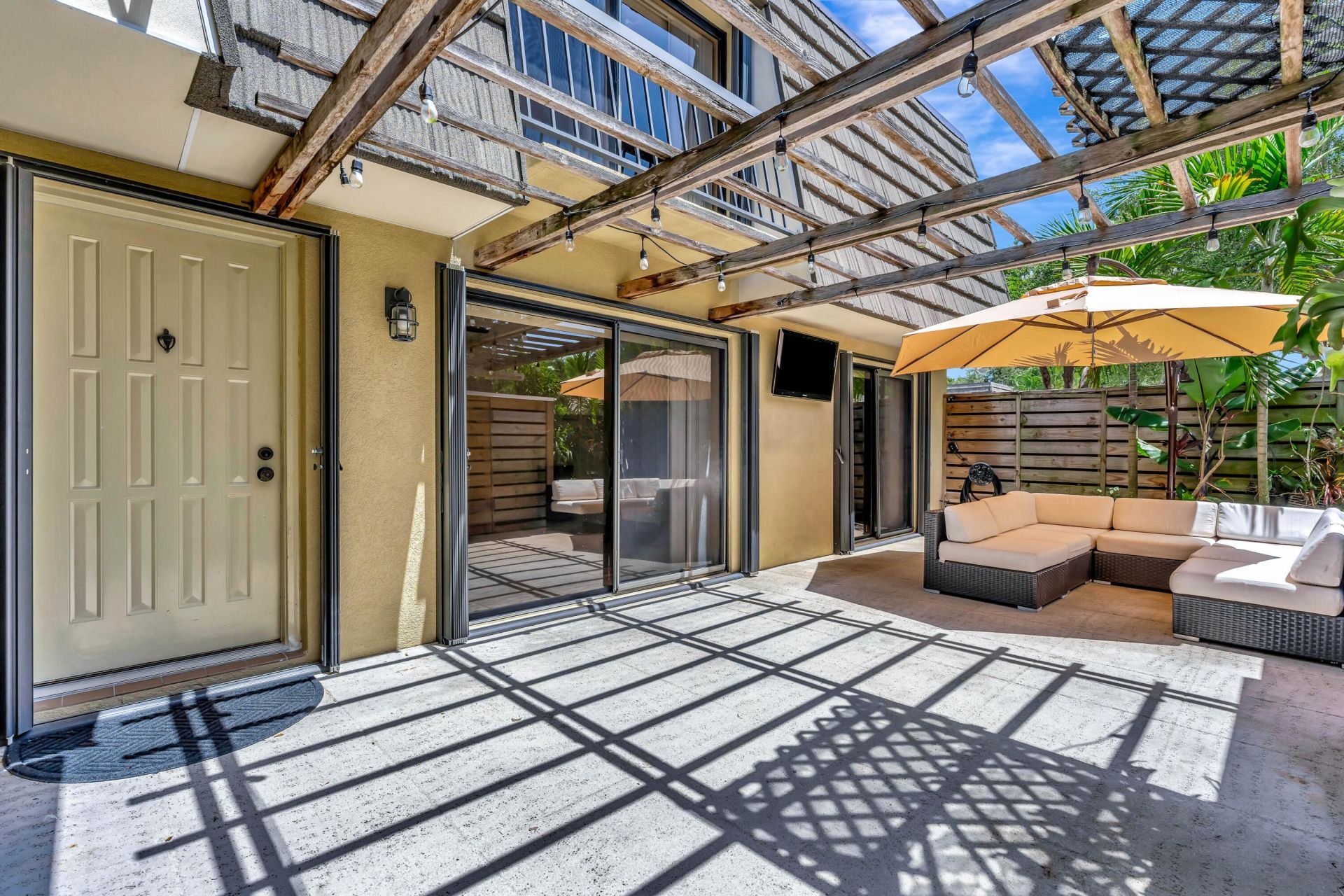 207 2nd Terrace, Palm Beach Gardens, FL 33418 Photo