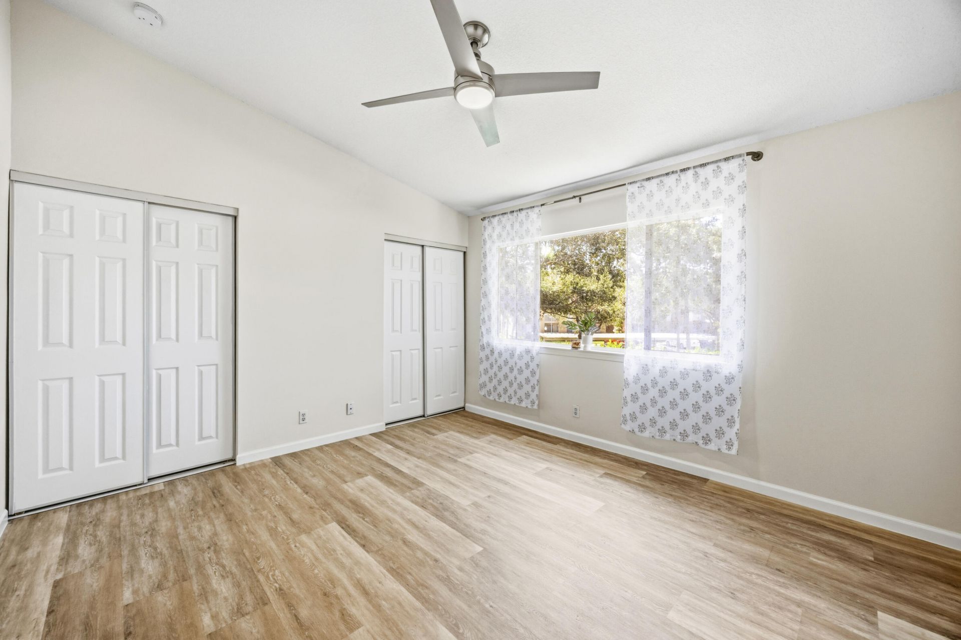 9872 NW 56th Place, Coral Springs, FL 33076 Photo