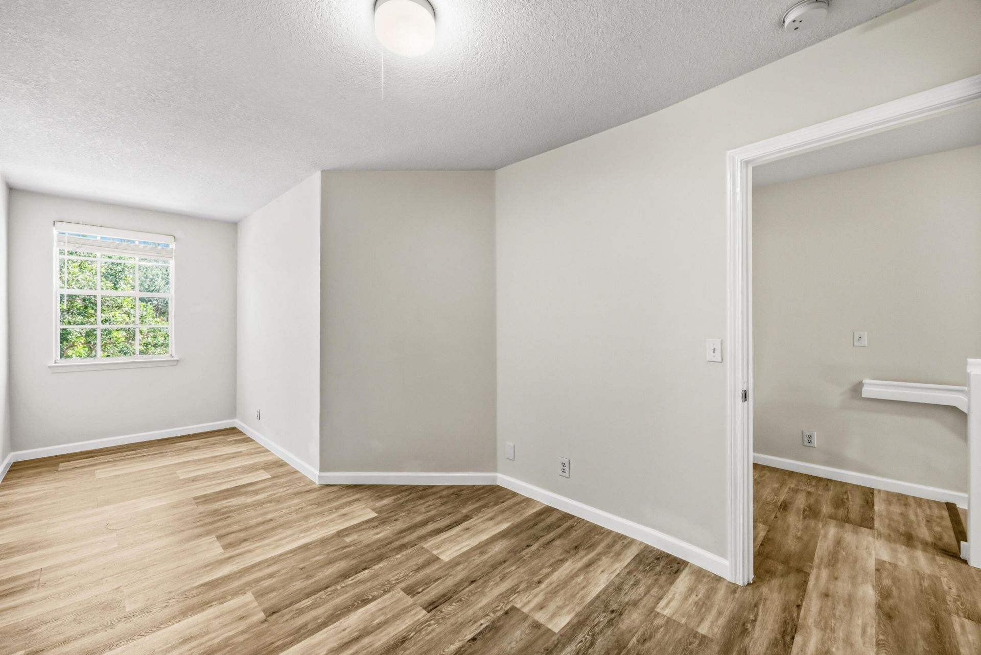 9872 NW 56th Place, Coral Springs, FL 33076 Photo