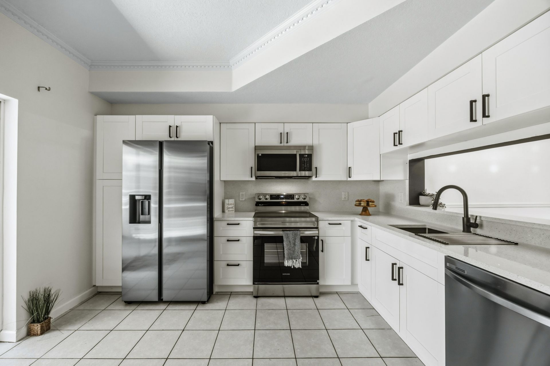 9872 NW 56th Place, Coral Springs, FL 33076 Photo