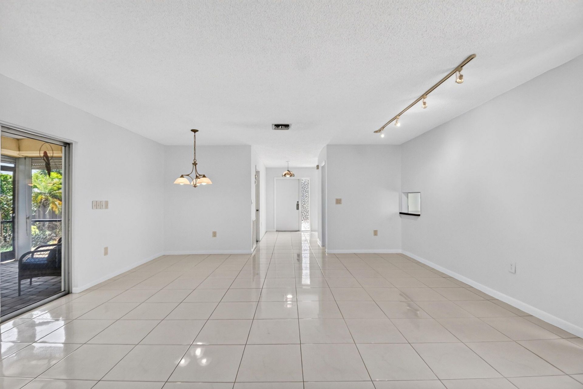 6747 Starkeys Place, Lake Worth, FL 33467 Photo