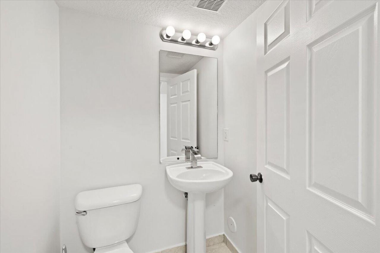 4962 Leeward Lane, Unit 3807, Fort Lauderdale, FL 33312 Photo