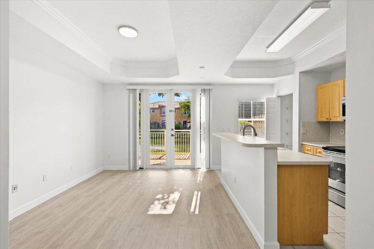 4962 Leeward Lane, Unit 3807, Fort Lauderdale, FL 33312 Photo