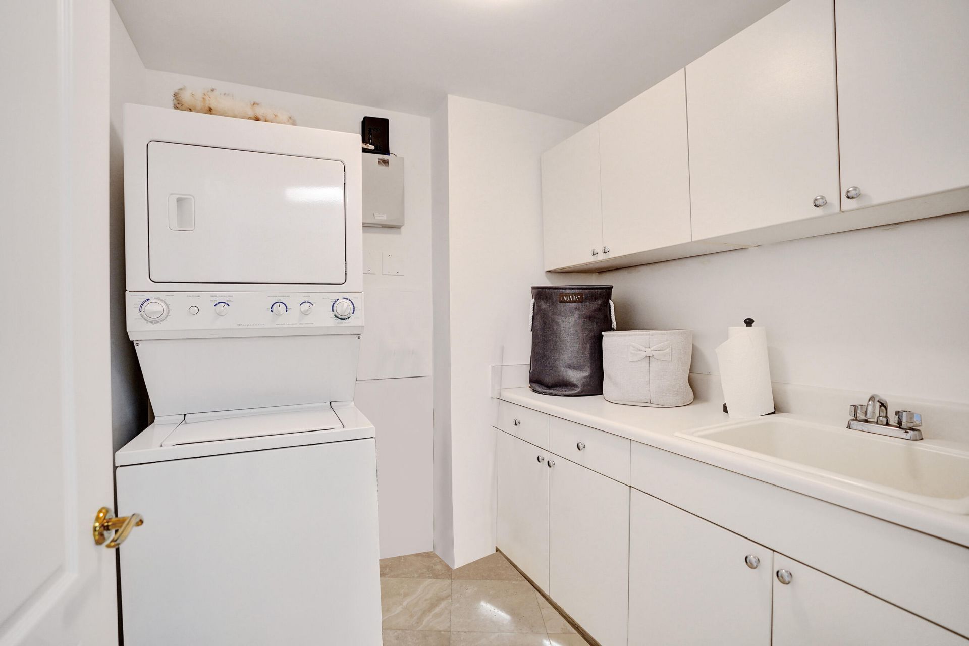 550 SE Mizner Boulevard, Unit B506, Boca Raton, FL 33432 Photo