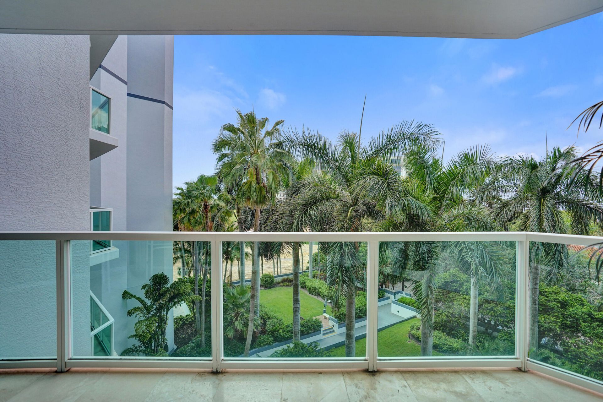 550 SE Mizner Boulevard, Unit B506, Boca Raton, FL 33432 Photo