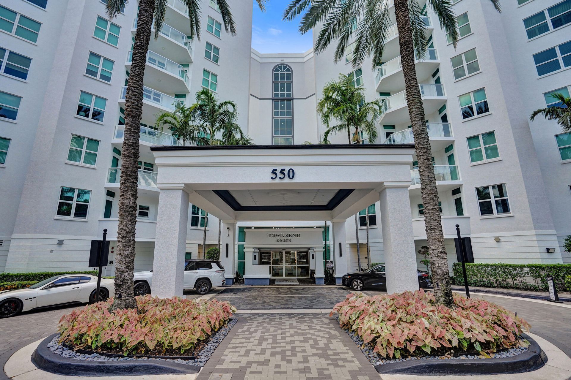 550 SE Mizner Boulevard, Unit B506, Boca Raton, FL 33432 Photo