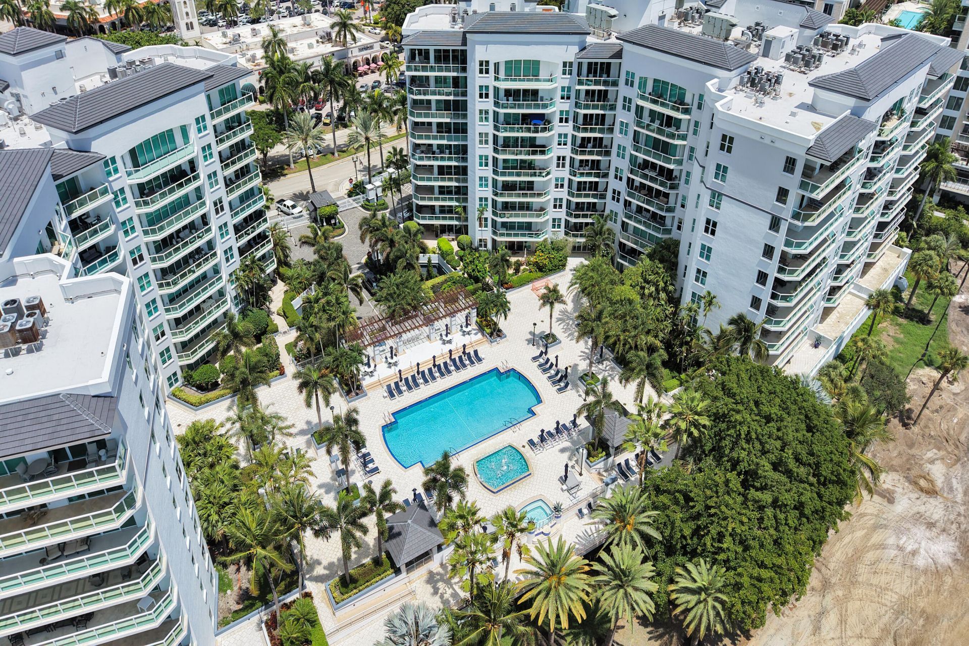 550 SE Mizner Boulevard, Unit B506, Boca Raton, FL 33432 Photo