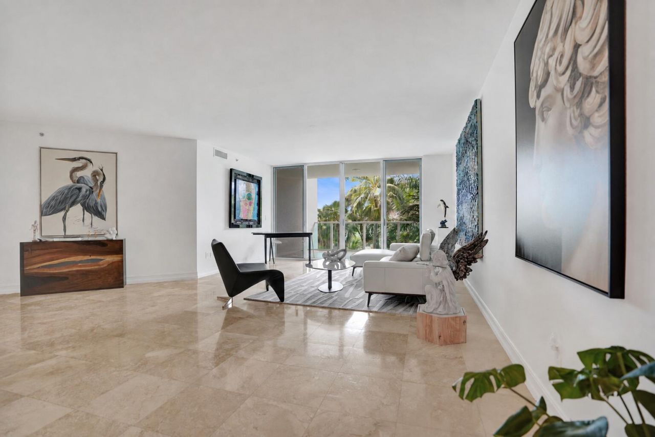 550 SE Mizner Boulevard, Unit B506, Boca Raton, FL 33432 Photo