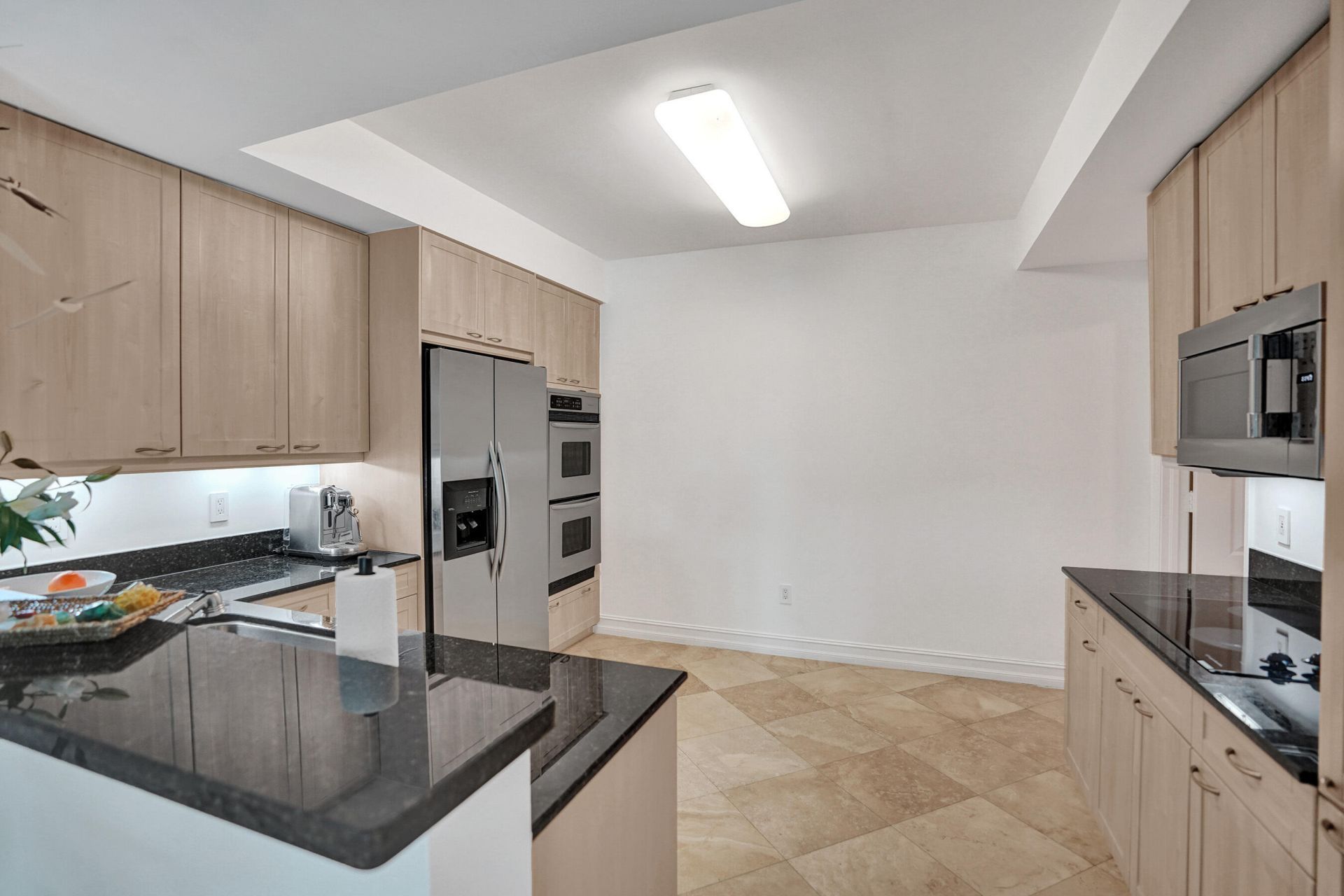 550 SE Mizner Boulevard, Unit B506, Boca Raton, FL 33432 Photo