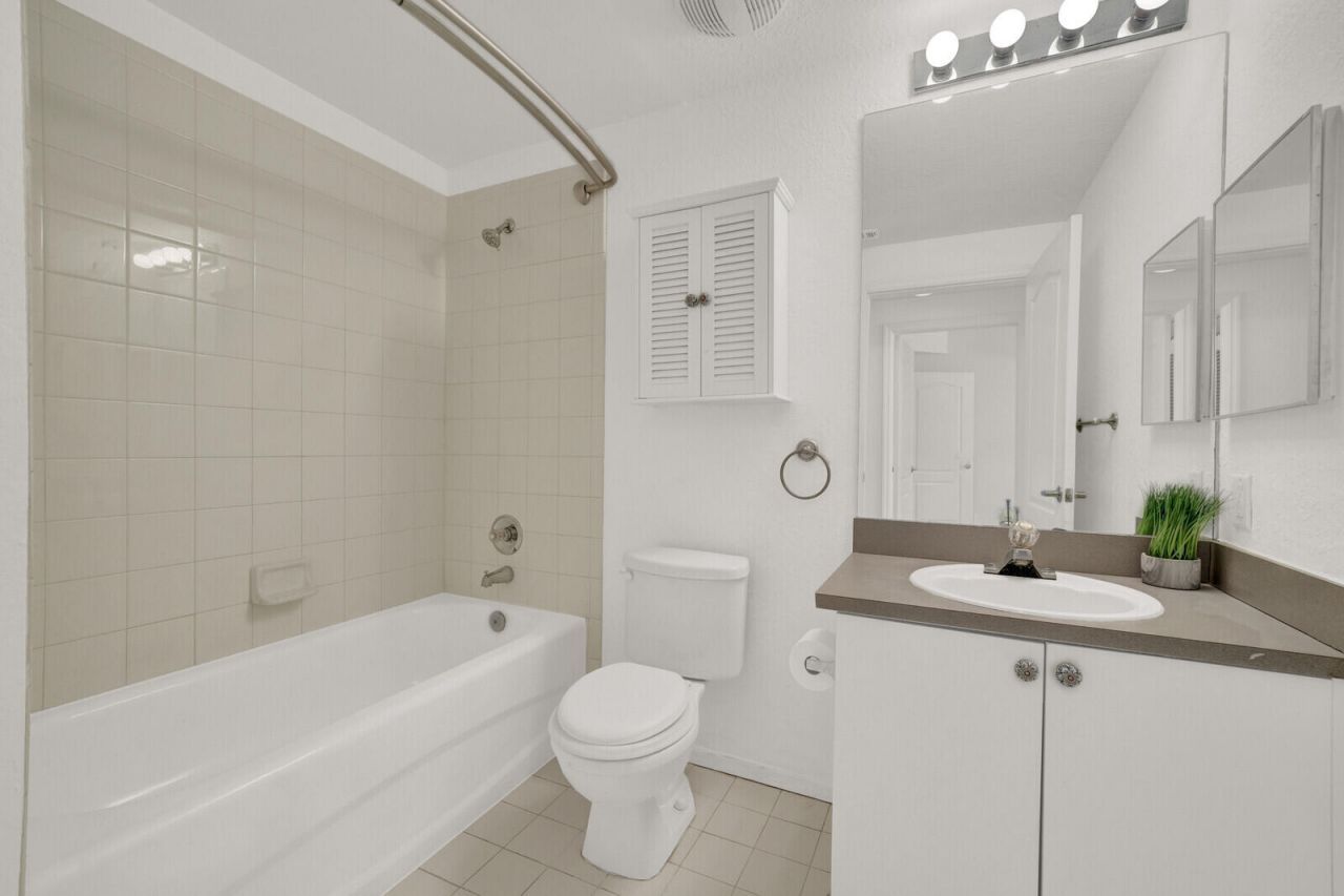 709 Belmont Place, Unit 709, Boynton Beach, FL 33436 Photo