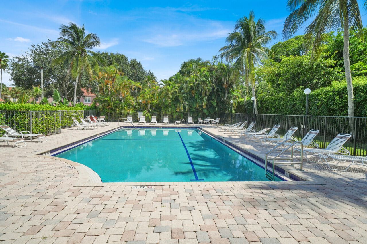 709 Belmont Place, Unit 709, Boynton Beach, FL 33436 Photo